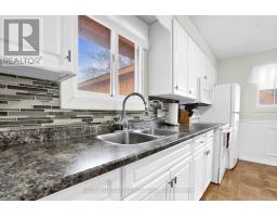 102 SEMENYN AVENUE - 6