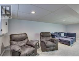392 BEACHWOOD AVENUE - 32