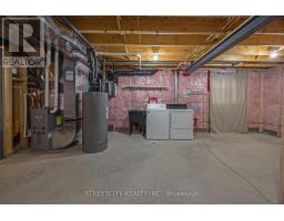 490 PHYLLIS STREET - 19