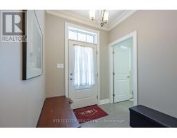 490 PHYLLIS STREET - 2