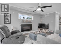 35 - 175 INGERSOLL STREET N - 10