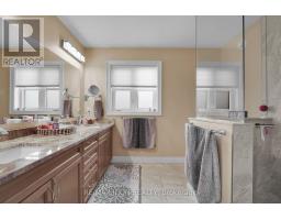 35 - 175 INGERSOLL STREET N - 20