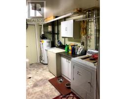 112 HAROLD COURT - 30