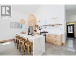 164 BRAYSIDE STREET - 9