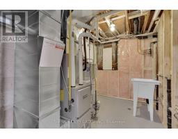 564 DEWAN STREET - 39
