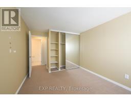 910 - 570 PROUDFOOT LANE - 21