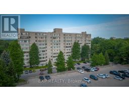 910 - 570 PROUDFOOT LANE - 34