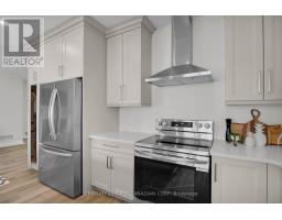 403 BREAKWATER BOULEVARD - 13
