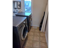 172 OSBORN AVENUE N - 12