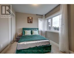1 - 2070 MEADOWGATE BOULEVARD - 31
