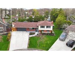 SIDE SPLIT - 55 ST LAWRENCE PLACE - 1