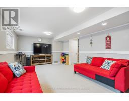 SIDE SPLIT - 55 ST LAWRENCE PLACE - 29