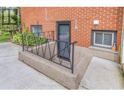 SIDE SPLIT - 55 ST LAWRENCE PLACE - 37