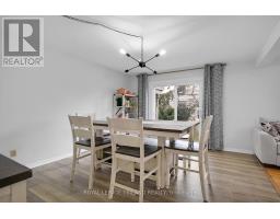 427 EVERGLADE CRESCENT - 12
