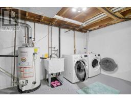 427 EVERGLADE CRESCENT - 31