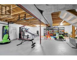 427 EVERGLADE CRESCENT - 32