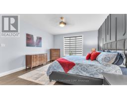 697 BARKER STREET - 13