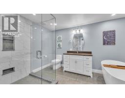697 BARKER STREET - 27
