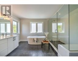 LOT 17 KOWTALUK WAY - 33