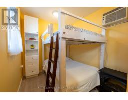 23 QUEENS AVENUE - 13