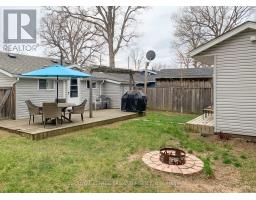23 QUEENS AVENUE - 17