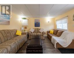 23 QUEENS AVENUE - 8