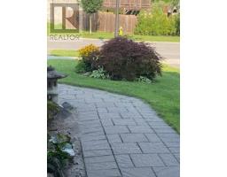 2039 SPRINGRIDGE DRIVE - 39