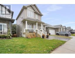 27 WILLIS AVENUE - 3