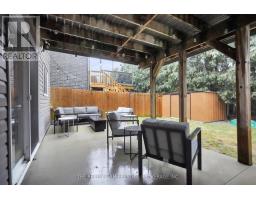 27 WILLIS AVENUE - 32