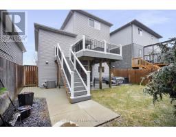 27 WILLIS AVENUE - 33