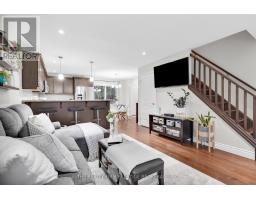 27 WILLIS AVENUE - 9