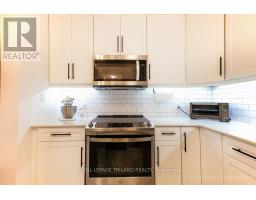 949 DEVERON CRESCENT - 15