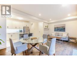 949 DEVERON CRESCENT - 22