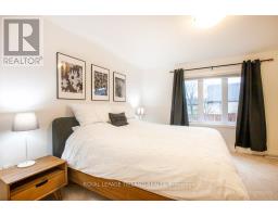 949 DEVERON CRESCENT - 25