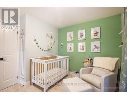 949 DEVERON CRESCENT - 37