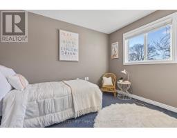 1685 DEVOS DRIVE - 12