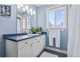 1685 DEVOS DRIVE - 14