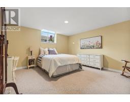 1685 DEVOS DRIVE - 17
