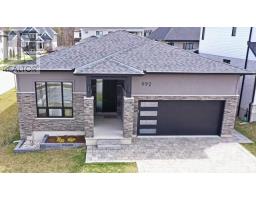 992 TRAILSWAY AVENUE - 1