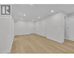 992 TRAILSWAY AVENUE - 40