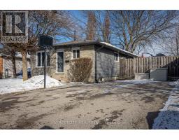 55 ROSAMOND CRESCENT - 2