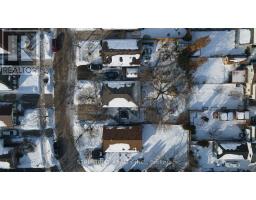 55 ROSAMOND CRESCENT - 27
