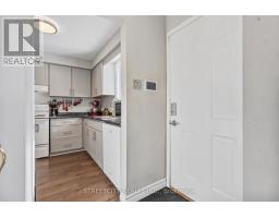55 ROSAMOND CRESCENT - 4