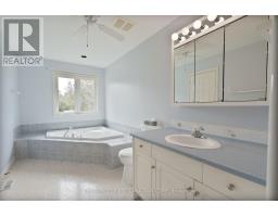 584 WELLINGTON STREET - 19
