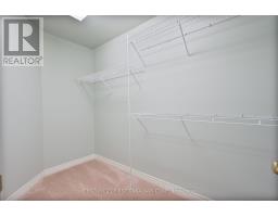 584 WELLINGTON STREET - 20