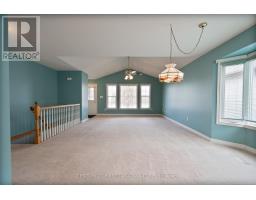 584 WELLINGTON STREET - 8