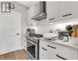 2096 CORONATION DRIVE - 13