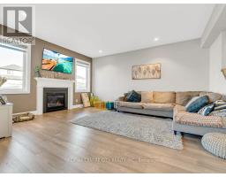 2096 CORONATION DRIVE - 16
