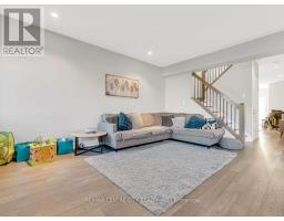 2096 CORONATION DRIVE - 19