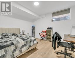 2096 CORONATION DRIVE - 46